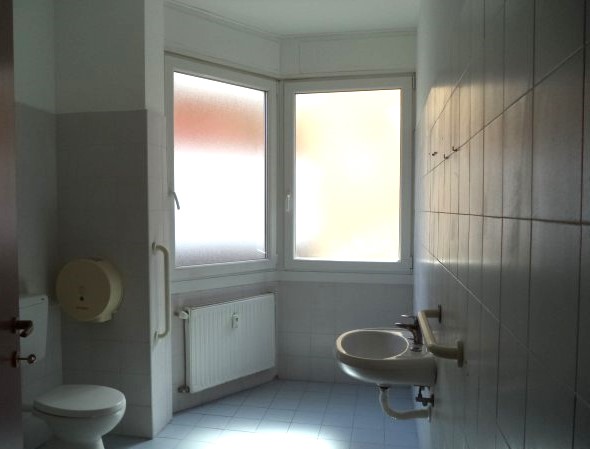 INTERA PALAZZINA AD USO UFFICI